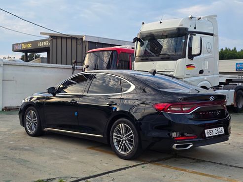 Hyundai Grandeur 2.4 Premium — пробег 56 000 км — фото 2 из 5