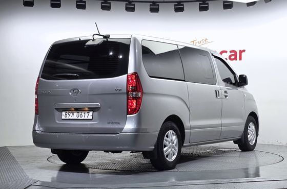 Hyundai Starex Van 5-Seater Smart — пробег 69 846 км — фото 2 из 5