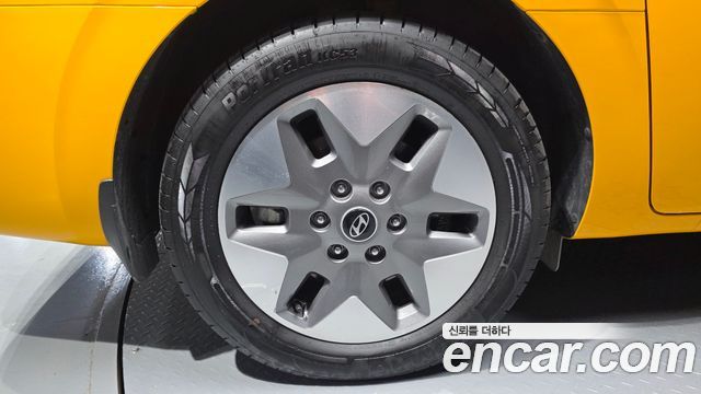 Hyundai Staria из Кореи Encar