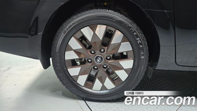 Hyundai Staria из Кореи Encar