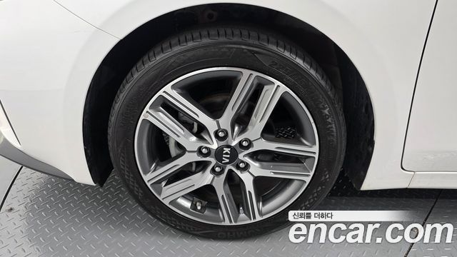 Kia K3 из Кореи Encar