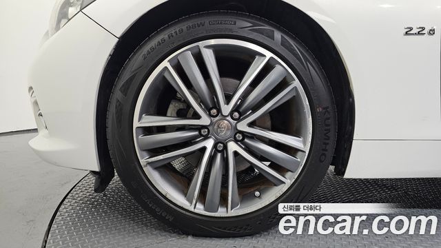 Infiniti Q50 из Кореи Encar