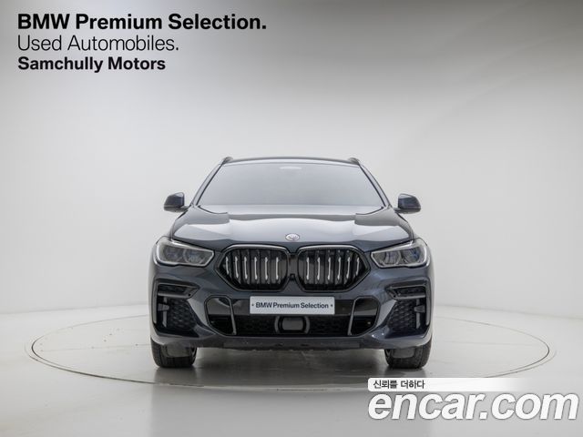 BMW X6 xDrive40i M Sport — пробег 60 419 км — фото 2 из 5