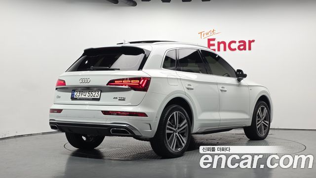 Audi Q5 45 TFSI Quattro Premium — пробег 42 924 км — фото 2 из 5