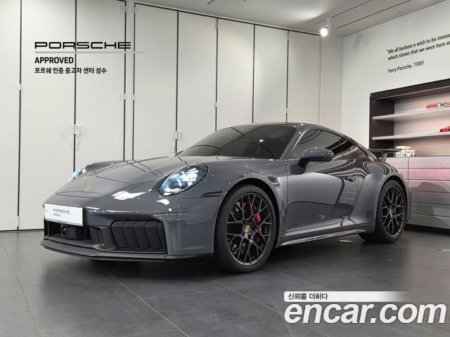 Porsche 911 Carrera 4 GTS — пробег 344 км — фото 1 из 5