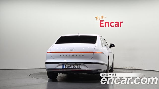 Hyundai Grandeur из Кореи Encar