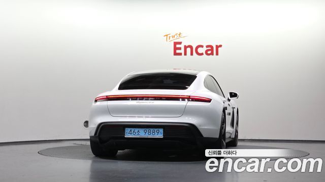 Porsche Taycan из Кореи Encar