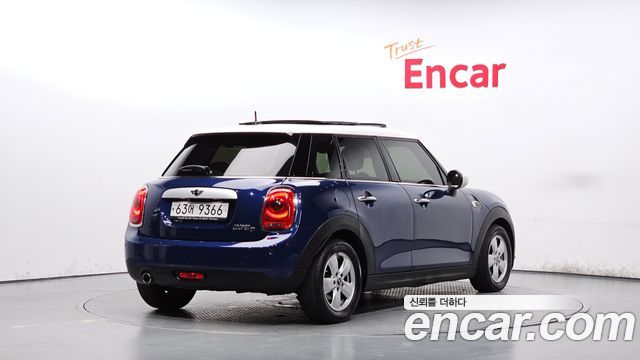 Mini Cooper из Кореи Encar