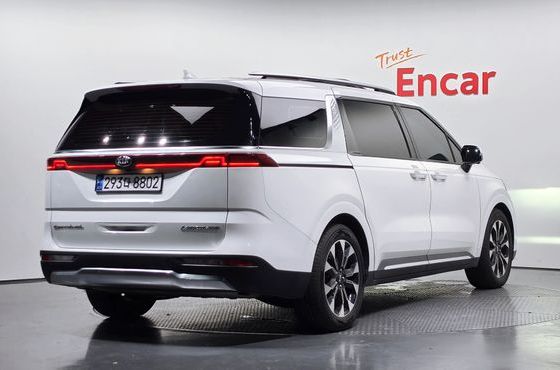 Kia Carnival Diesel 7-Seater Signature — пробег 185 898 км — фото 2 из 5
