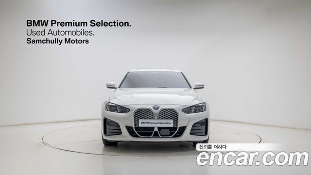BMW i4 eDrive40 M Sports — пробег 4 500 км — фото 3 из 5