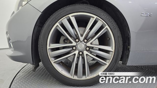 Infiniti Q50 из Кореи Encar