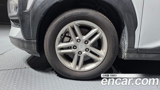 Hyundai Kona из Кореи Encar