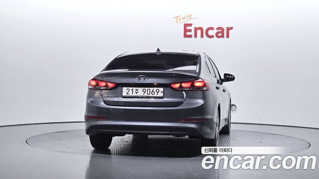 Hyundai AVANTE из Кореи Encar