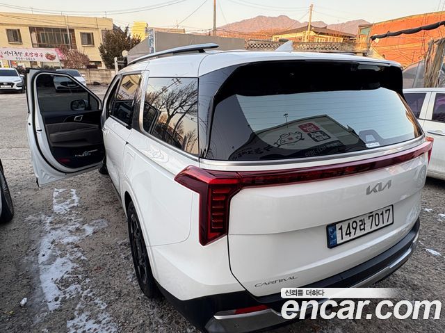 Kia Carnival Gasoline 9-Seater Signature — пробег 39 000 км — фото 5 из 5