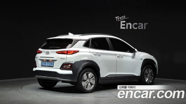 Hyundai Kona Modren — пробег 85 884 км — фото 2 из 5