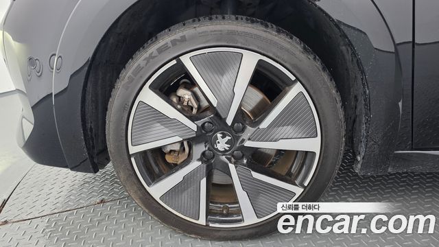 Peugeot 208 GT — пробег 98 785 км — фото 5 из 5