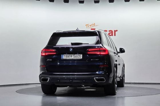 BMW X5 xDrive 40i M Sport — пробег 90 997 км — фото 4 из 5