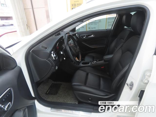 Mercedes-Benz GLA-Class из Кореи Encar