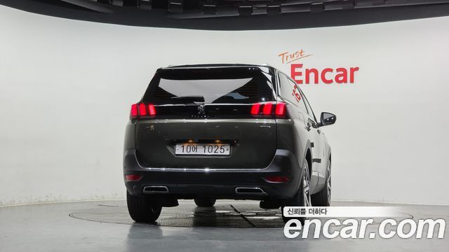 Peugeot 5008 из Кореи Encar