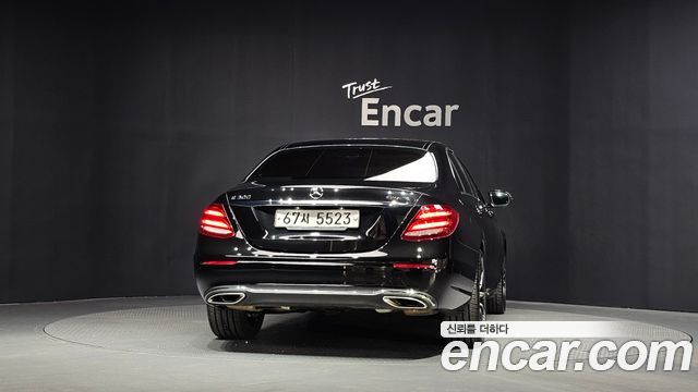 Mercedes-Benz E-Class из Кореи Encar
