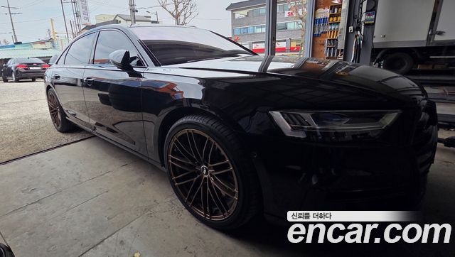 Audi A8 из Кореи Encar