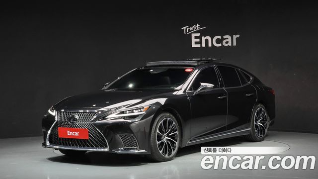 Lexus LS 3.5 Luxury AWD — пробег 85 869 км — фото 1 из 5