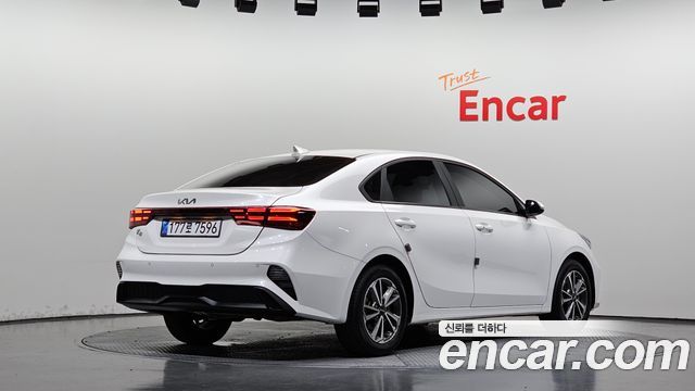 Kia K3 из Кореи Encar
