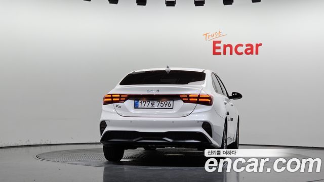 Kia K3 из Кореи Encar
