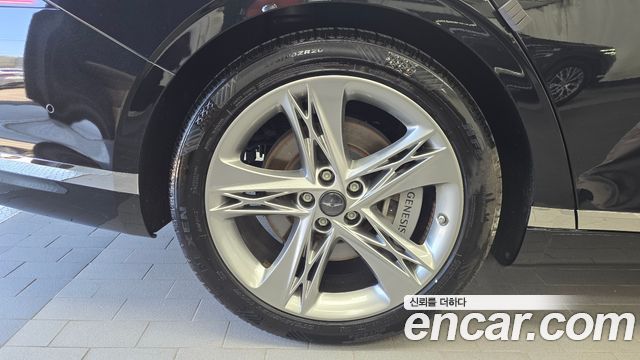 Genesis G90 из Кореи Encar