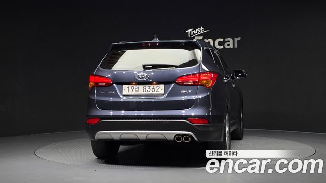 Hyundai Santafe Diesel(e-VGT) 2.2 2WD Exclusive Special — пробег 142 700 км — фото 4 из 5