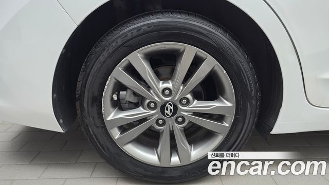Hyundai AVANTE 1.6 GDI Smart Special — пробег 97 744 км — фото 5 из 5