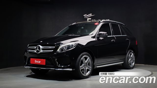 Mercedes-Benz GLE-Class GLE350 d 4MATIC — пробег 65 520 км — фото 1 из 5