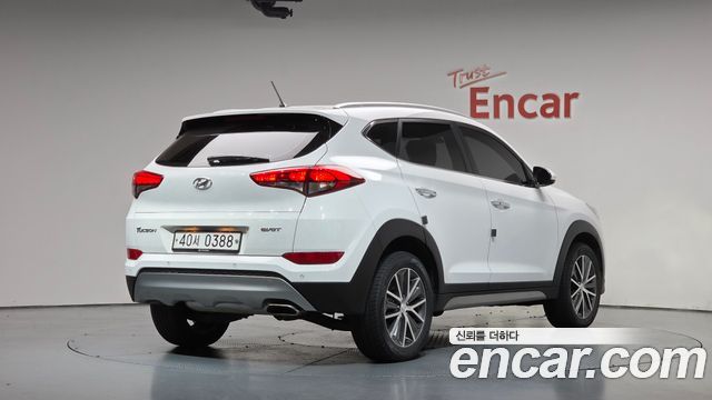Hyundai Tucson Diesel 1.7 2WD Modern Fever — пробег 128 213 км — фото 2 из 5