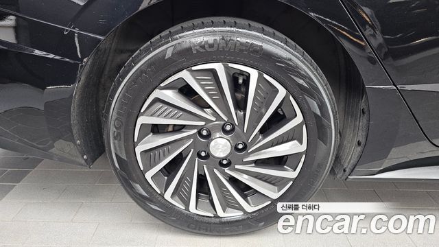 Hyundai Sonata Premium Plus — пробег 131 758 км — фото 5 из 5