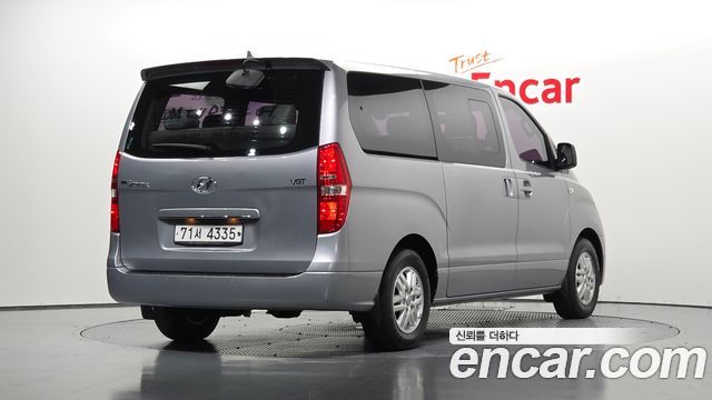 Hyundai Starex 12-Seater Wagon Modern — пробег 67 873 км — фото 2 из 5