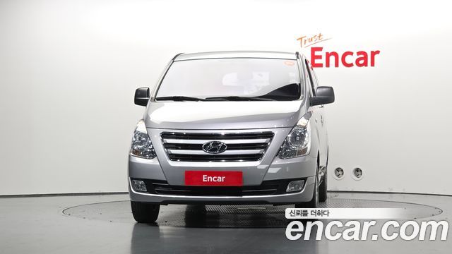 Hyundai Starex 12-Seater Wagon Modern — пробег 67 873 км — фото 3 из 5