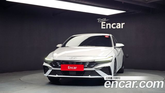 Hyundai AVANTE Inspiration — пробег 31 412 км — фото 3 из 5