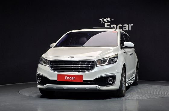Kia Carnival 9-seater Prestige — пробег 139 664 км — фото 3 из 5