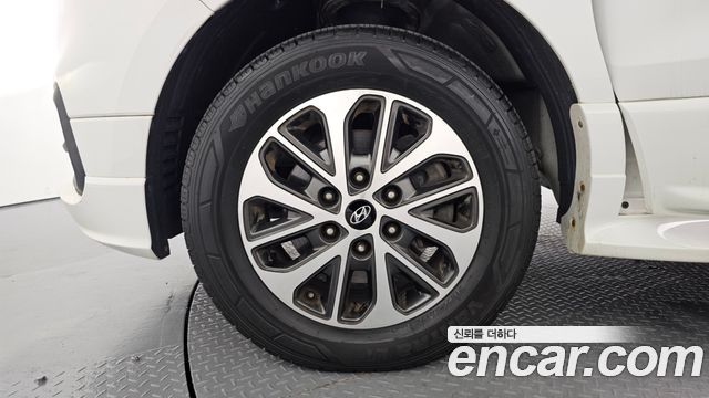 Hyundai Starex из Кореи Encar