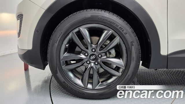 Hyundai Santafe Diesel(e-VGT) 2.2 4WD Exclusive Special — пробег 141 805 км — фото 5 из 5