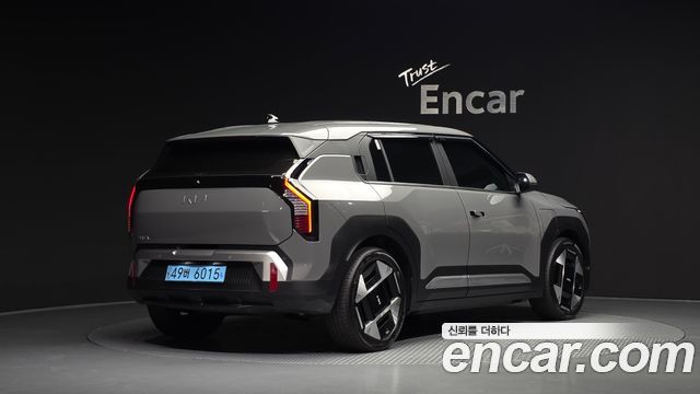 Kia EV3 из Кореи Encar