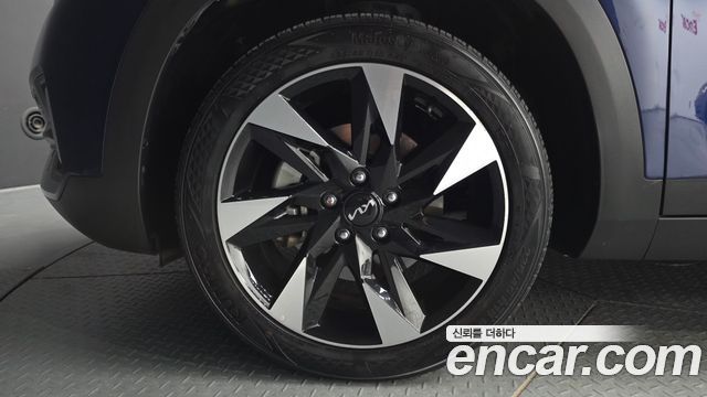Kia Seltos из Кореи Encar