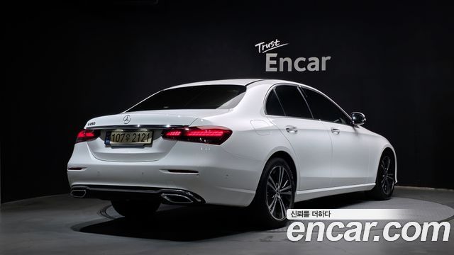 Mercedes-Benz E-Class из Кореи Encar