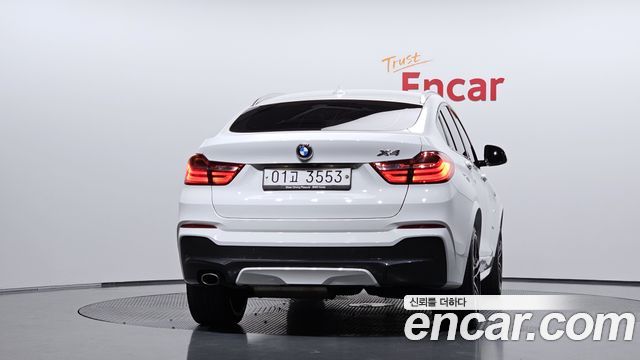 BMW X4 xDrive20d M Sport — пробег 152 821 км — фото 4 из 5