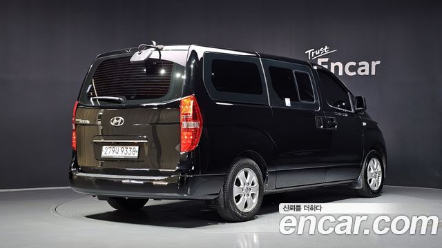 Hyundai Starex Urban 9-Seater Premium — пробег 187 212 км — фото 2 из 5