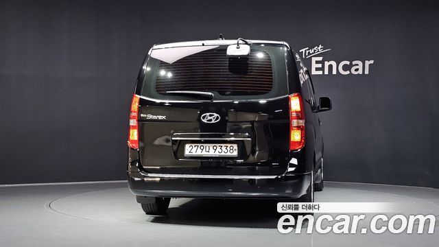 Hyundai Starex Urban 9-Seater Premium — пробег 187 212 км — фото 4 из 5