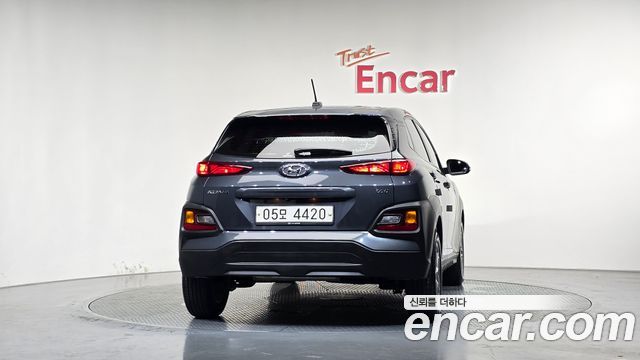 Hyundai Kona из Кореи Encar