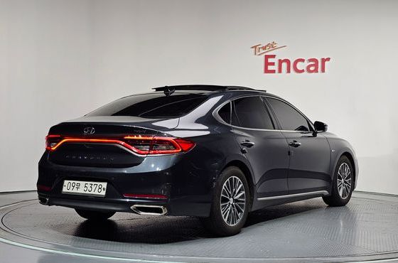 Hyundai Grandeur Exclusive Special — пробег 267 458 км — фото 2 из 5