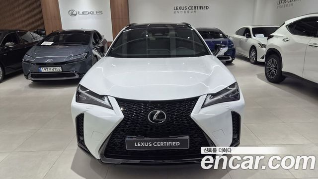 Lexus UX из Кореи Encar