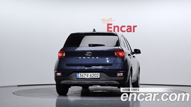 Hyundai Venue из Кореи Encar